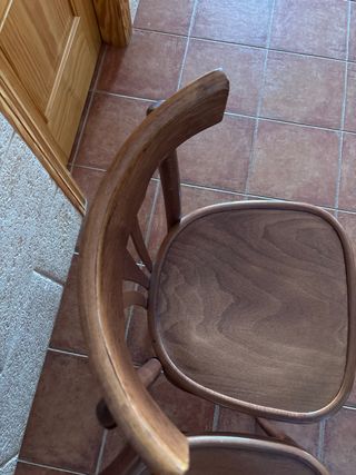 Lote 2 Sillas tipo  Thonet Madera