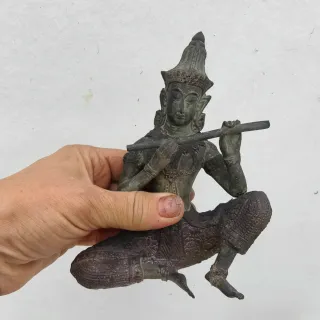 Statue in bronzo