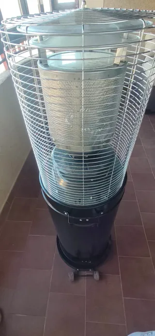 Estufa de Gas Exterior Negra