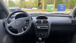 Opel Corsa 1.2 gasolina 2002