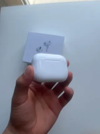 AirPods Pro 3 Apple