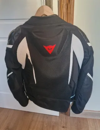 Mono Verano Dainese Negro URGE