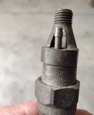 Inyectores Mercedes OM617