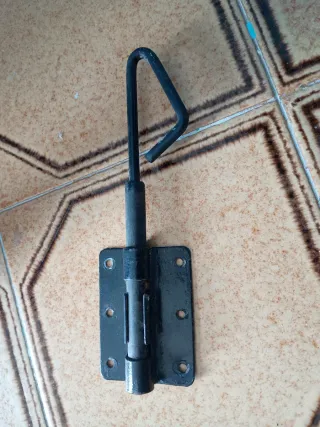 Cierre de hierro forjado