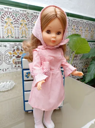Nancy vestido rosa con pañuelo