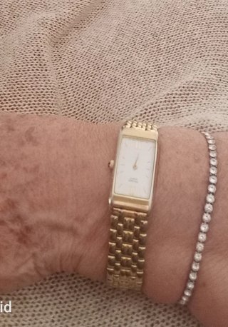 Reloj Pulsar Mujer Dorado y Blanco