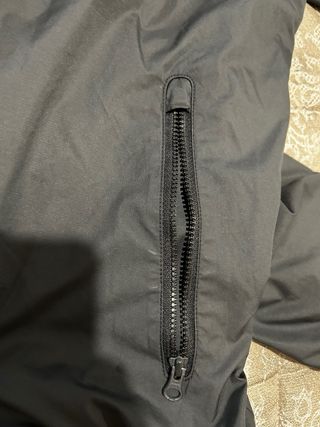 Chaqueta Nike Negra con Capucha