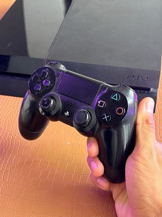 PS4 con mando