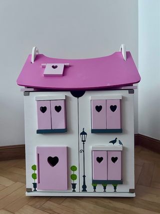 Casa de muñecas grande + muebles