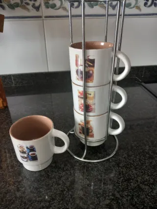 Set de 4 tazas de café con soporte