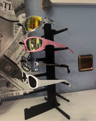 Gafas de sol cada gafa 4€