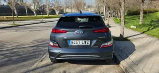 Hyundai Kona eléctrico Style 2022.SoH batería 100%