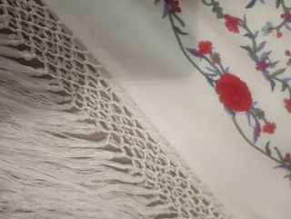 Mantón Flamenca Doble Bordado Rojo