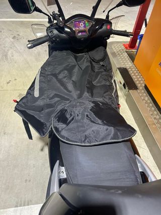 Moto Scooter Negra