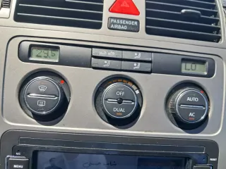 Volkswagen Touran 2010
