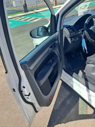Volkswagen Touran 2010