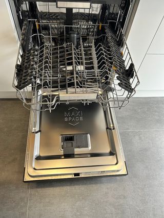 Máquina Lavar Loiça WHIRLPOOL W7F HS51 X