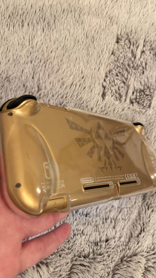 Nintendo Switch Lite Hyrule Edición Dorada