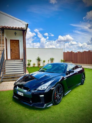 Nissan GT-R R35