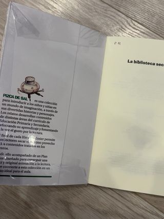 Libro La biblioteca secreta (Pizca de sal)