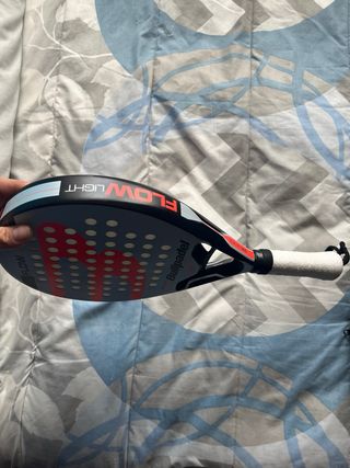 Pala de pádel Bullpadel Flow Light