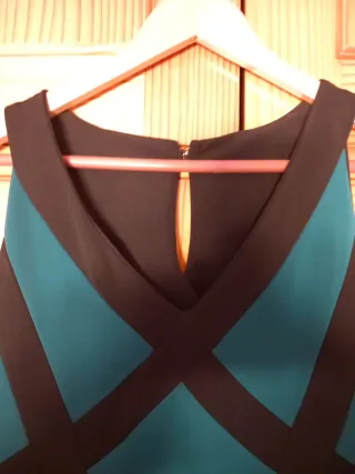 Vestido corto fiesta negro y azul