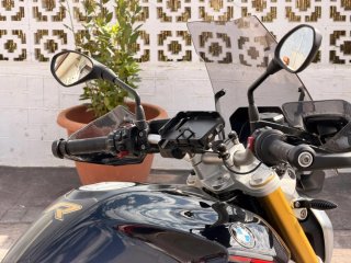 BMW R 1250 R Negra