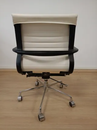Silla de oficina moderna