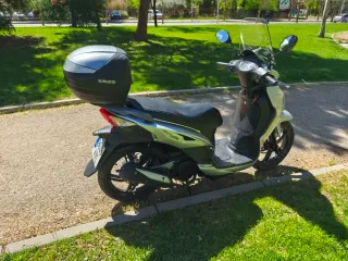 Moto Sym Symphony 125cc Negra/Plata