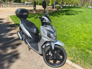 Moto Sym Symphony 125cc Negra/Plata