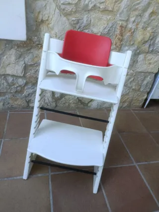Silla Stokke Tripp Trapp con Baby Set
