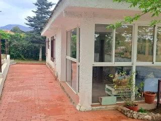 Chalet en venta en Chiva (Urb las Pedrizas)