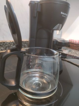 Cafetera Taurus Verona 6 + Filtros