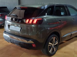Peugeot 3008 2016