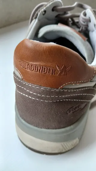 Scarpe sportive uomo beige e marroni