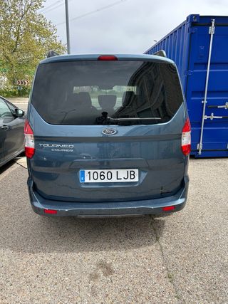 Ford Tourneo Courier 2020