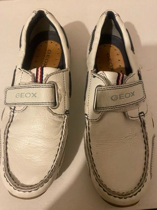 Zapatos Geox Blancos y Azules