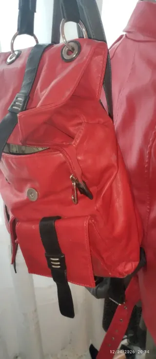 Bolso/Mochila Negro y Rojo