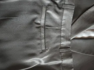 Traje de caballero azul eléctrico