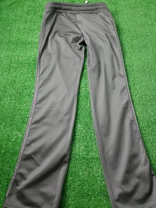 Pantalon Adidas Color Gris y Blanco Talla S.
