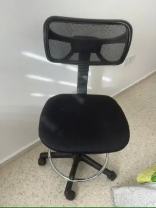 Silla de escritorio negra