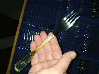 Cubertería Iber Oro para 12 personas