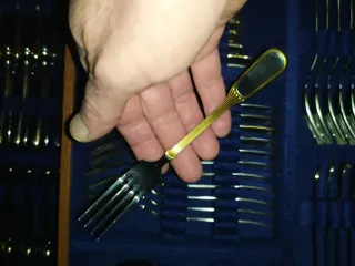 Cubertería Iber Oro para 12 personas