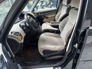 Citroën Grand C4 Picasso 1.6 HDi CMP Exclusive