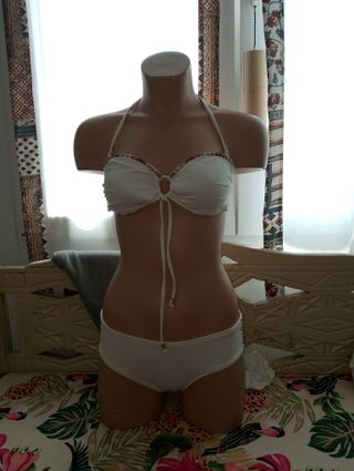 Bikini blanco