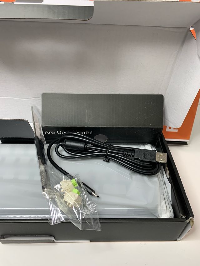 EPOMAKER F65 Teclado Gaming Mecânico Sem Fio