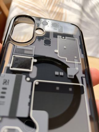 Spigen Funda y Cartera iPhone 16 Plus Ultra Hybrid