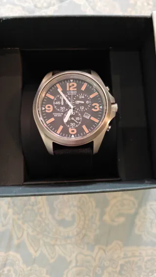 Reloj Citizen Eco-Drive Titanium WR 200