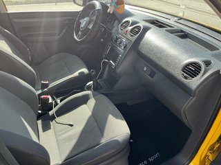 Volkswagen Caddy 2011