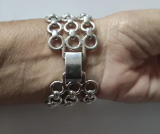 Pulseras Cuero y Metal